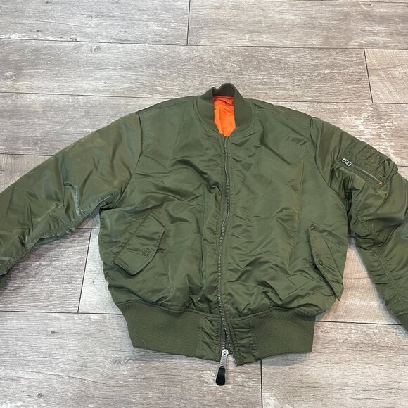 Alpha Industries MA-1 Green Jacket Pilot Aviator Bomber Slim Fit XL - Picture 1 of 7
